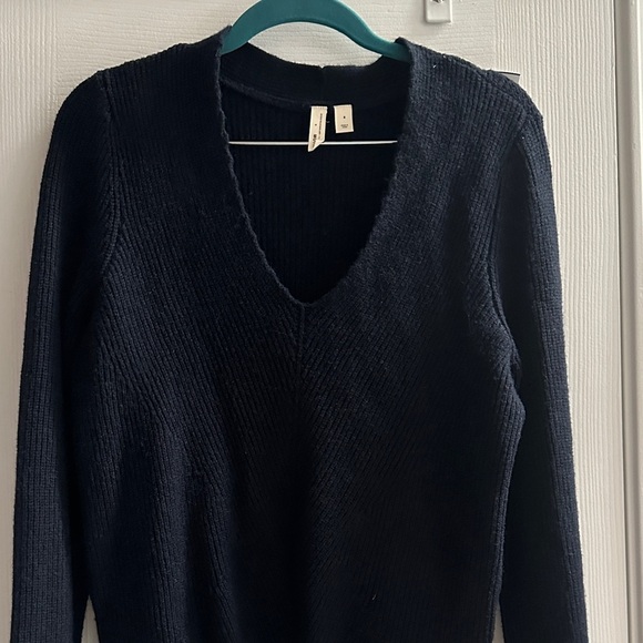 Moth by Anthropologie Navy Ribbed Front Tie Sweater Casual Cozy Women’s Small - Picture 3 of 9